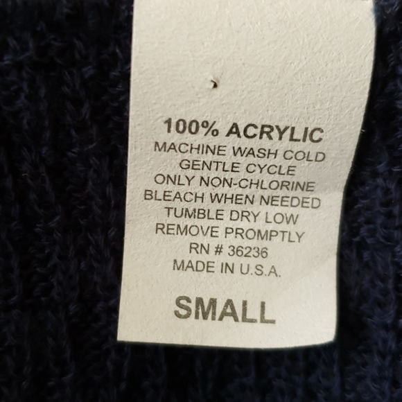 NWOT Cute Navy Knit Top - Picture 5 of 5